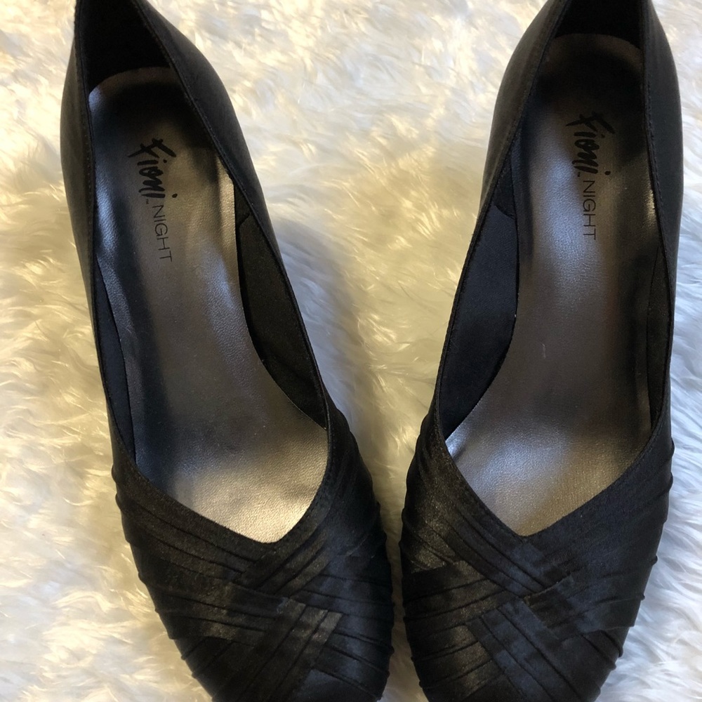 Black dress heels. 2 inch heels. Black dress shoes